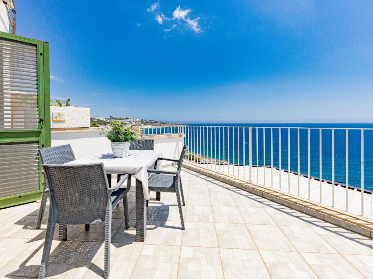 Apartment Sun & Sea Terrace-2 By Interhome Castro  Exterior photo